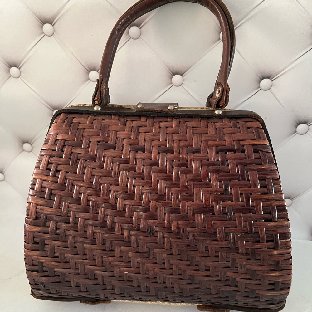 Vintage straw purse with Leather handles accent Color Brown Made in Spain - Picture 2 of 7